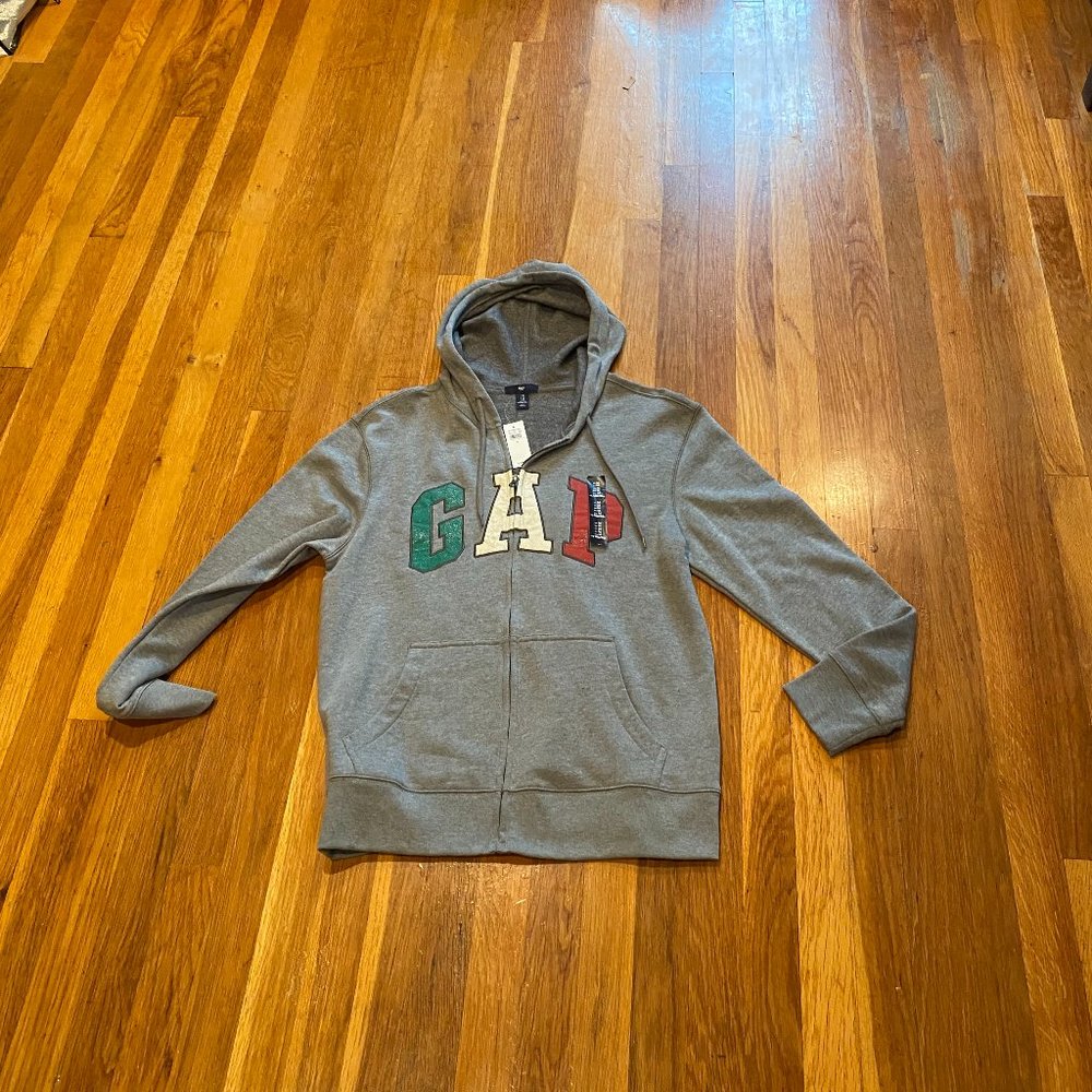 Gap Hoodie Italy Colors NWT Size M